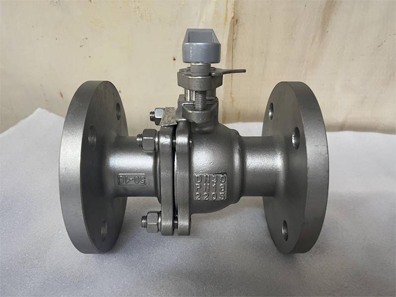 Zawór kulowy wodny DN065 KxK stal DUPLEX