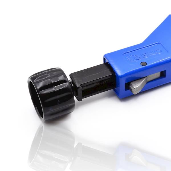 GEK G01377 Obcinak do rur PCV 3-64mm