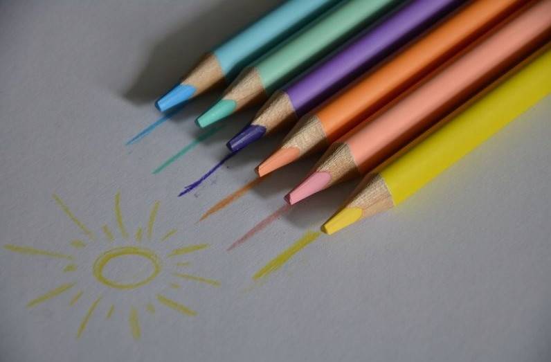KREDKI SZEŚCIOKĄTNE KOLEKCJA PASTEL STAEDTLER 12ko