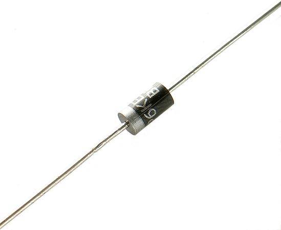 P6KE7,5A Dioda zabezpieczająca 0,6kW 7.5V