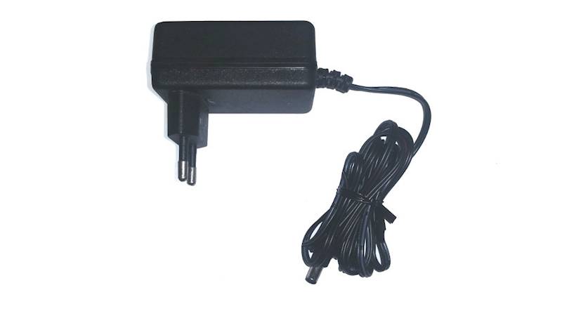 12V  2,5A Zasilacz impulsowy wtyk 5,5/2,1