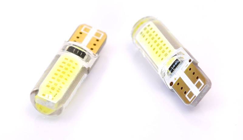 Żarówka samochodowa LED T10 W5W COB 