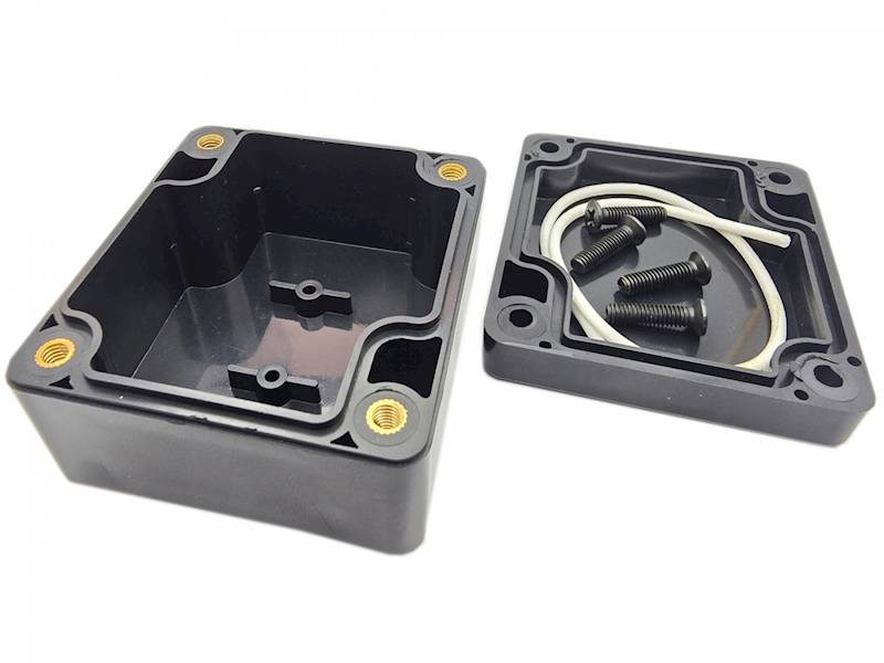 Obudowa 64x58x35mm hermetyczna