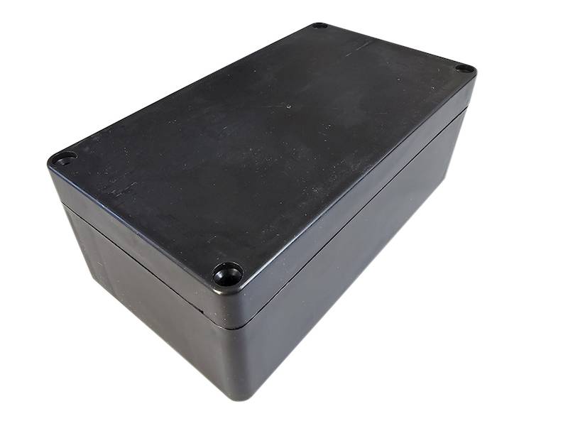 Obudowa 158x90x60mm hermetyczna czarna