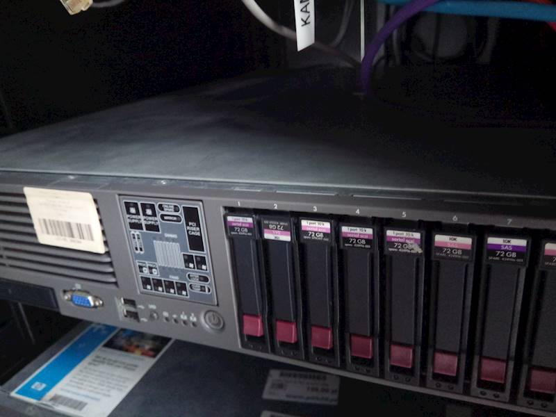 Serwer HP DL380 G5 2X2,66GHZQC/32GB/2X146GB/RAID