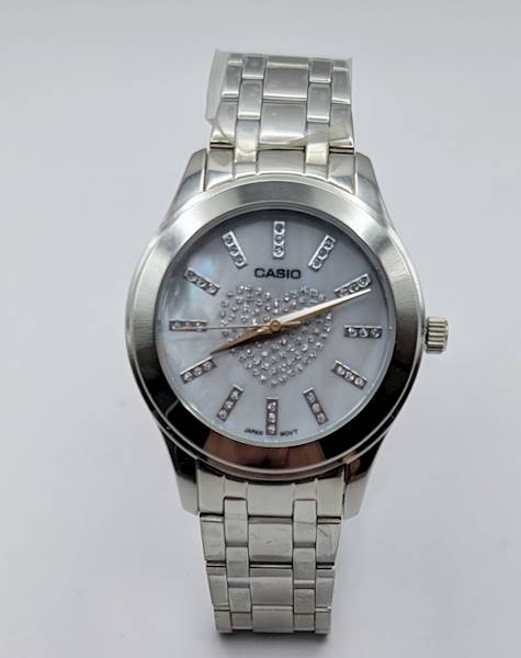 ZEGAREK CASIO LTF-123D-4ADR