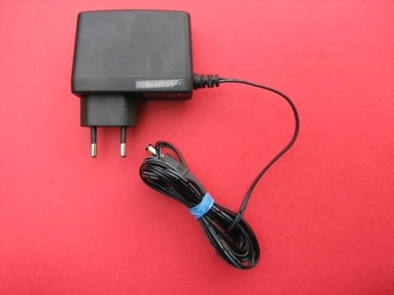 Zasilacz impulsowy 12V 0.5A