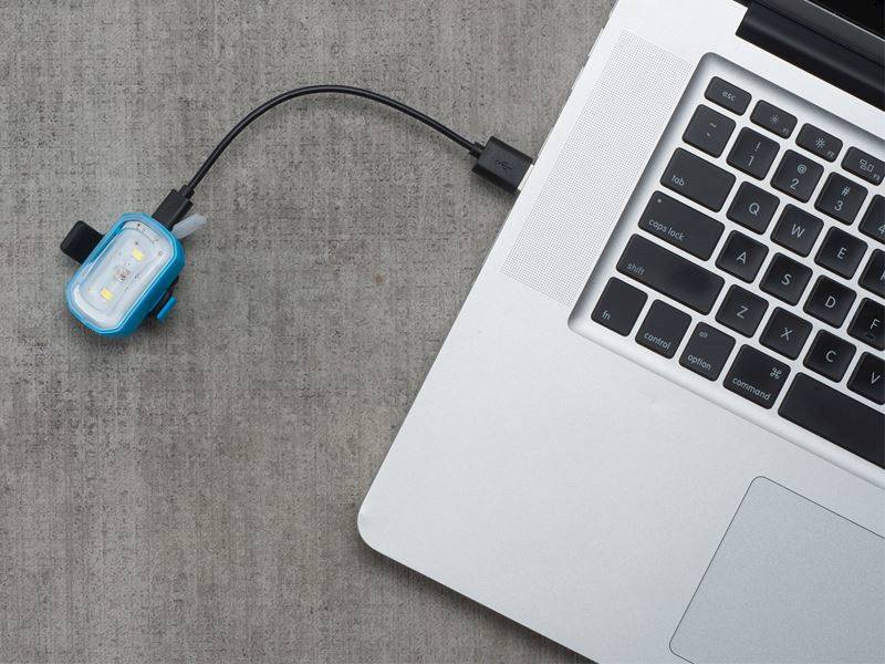 Lampka przednia BLACKBURN CLICK USB 60 lmn, żółta