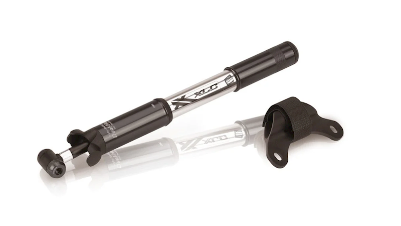 XLC pompka mini Race PU-R03 7 bar srebr-cz, 220 mm