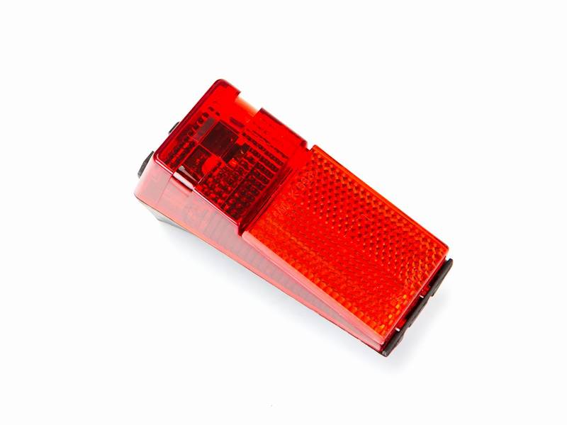 Lampka tylna Buchel 505 09 315 FL-98 na błotnik