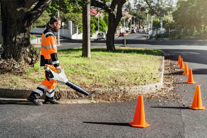 Dmuchawa akumulatorowa Stihl BGA 86