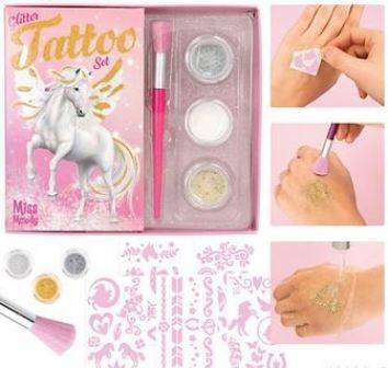 Brokatowe tatuaże Miss Melody
