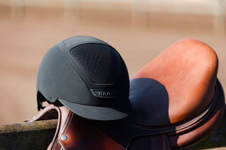 Kask KASK 63 czarny Dogma Hunter