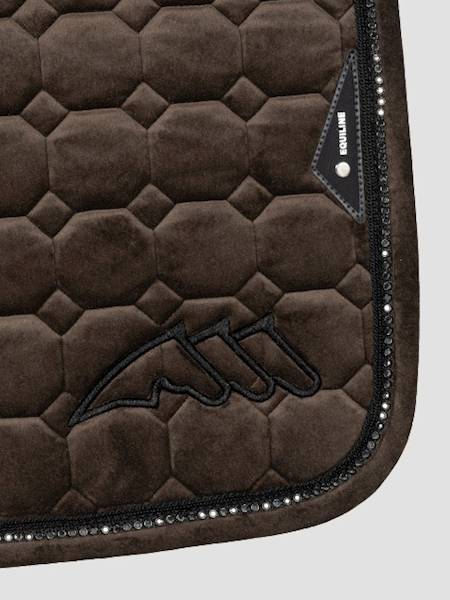 Czaprak vs brąz Velvet Eqenti Equiline A26