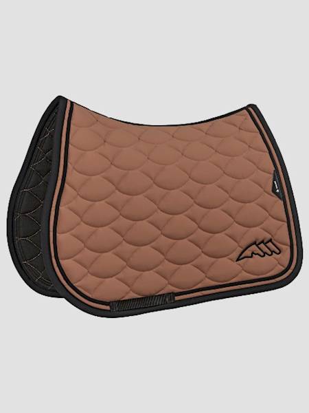 Czaprak vs mocha Eqonda Equiline A26