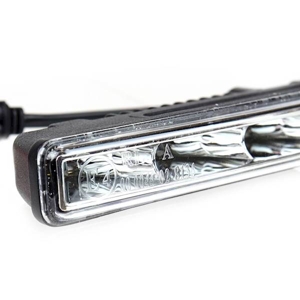 Światła do jazdy dziennej AMiO DRL 501 HP