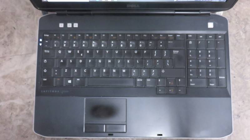 używany laptop DELL i5-3210/12/256SSD/W10Pro