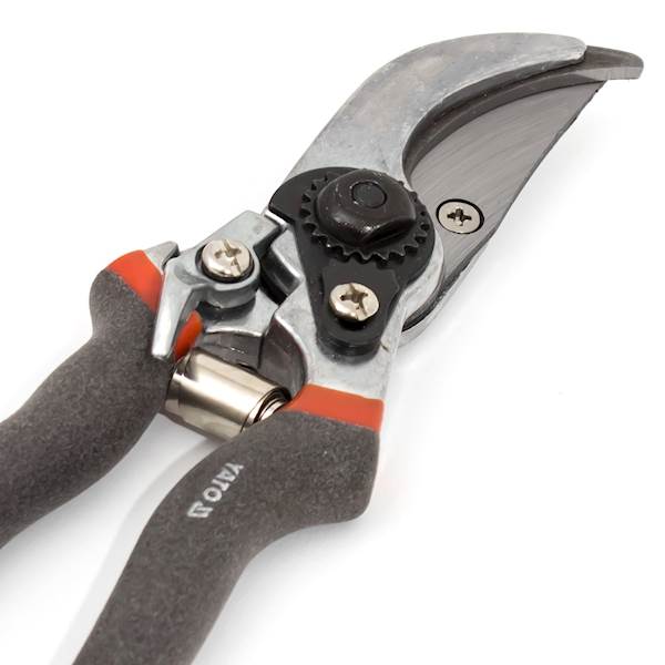 SEKATOR UNIWERSALNY DO GAŁĘZI 205MM 8-1/4",OSTRZE 5/8" YT-8800 YATO
