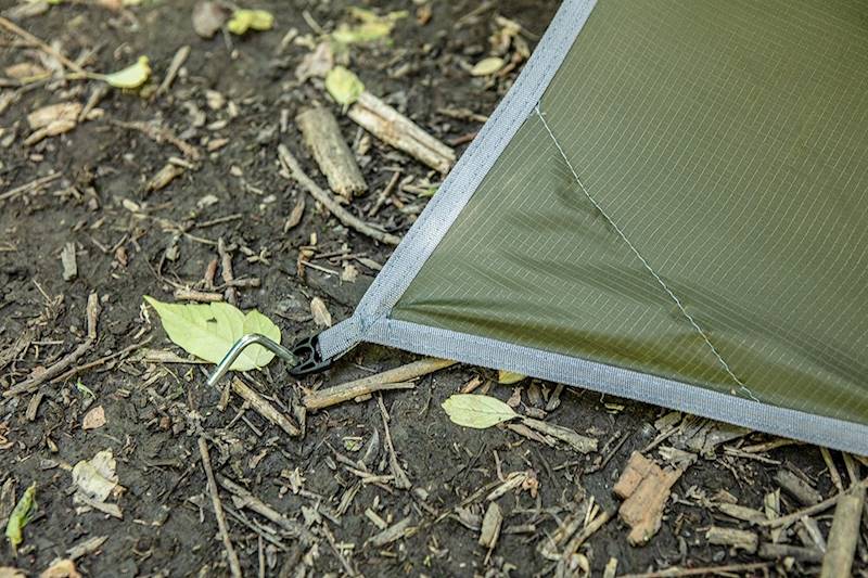 TARP, PŁACHTA, PLANDEKA BIWAKOWA, SURVIVALOWA 360 X 290 CM 210T. 63-130, NEO