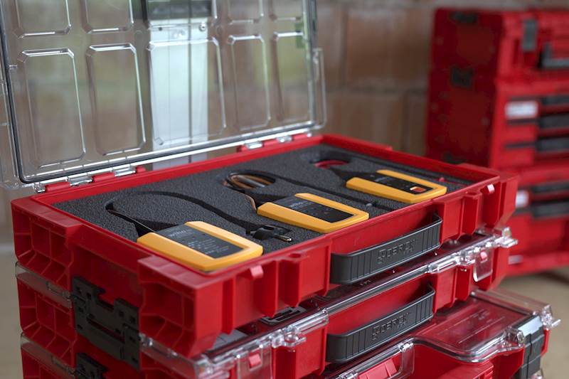 ORGANIZER Z WYPEŁNIENIEM PIANKOWYM QBRICK SYSTEM PRO ORGANIZER 100 MFI RED ULTRA HD