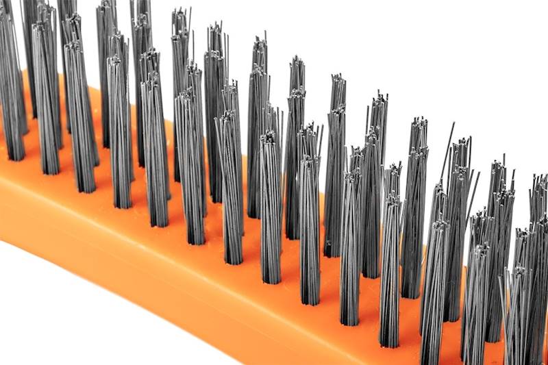 SZCZOTKA DRUCIANA 4-RZĘDOWA PLASTIKOWA RĄCZKĄ, DRUT STALOWY 230 MM 39-010 NEO