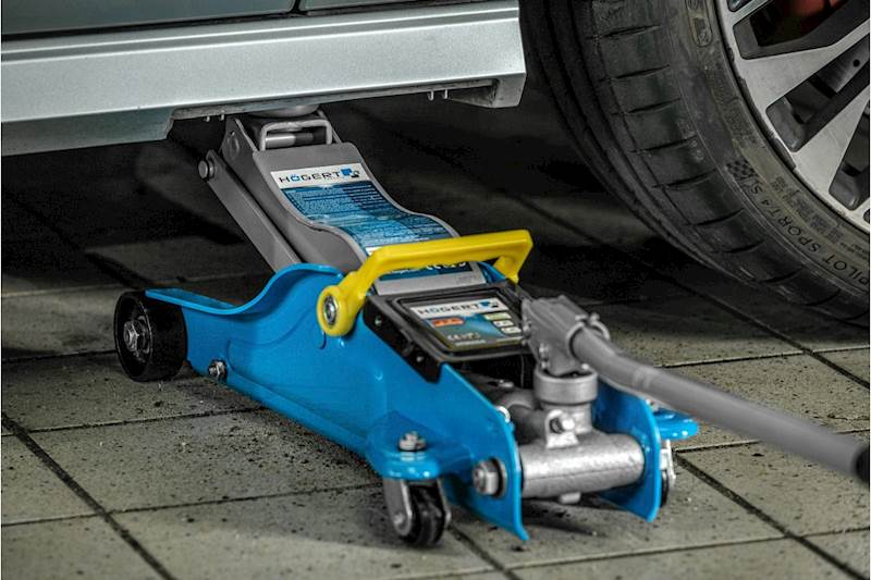 ŻABA, PODNOŚNIK HYDRAULICZNY NISKOPROFILOWY 2 TONY 89-359 MM HOEGERT HT8G004