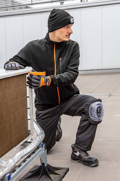 CZAPKA Z LAMPKĄ LATARKĄ LED ŁADOWANĄ USB 81-621 NEO TOOLS