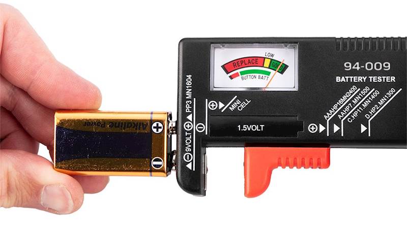 CYFROWY MIERNIK TESTER BATERII I AKUMULATORKÓW BT-168 AA/AAA/C/D/9V/1.5V 94-009 NEO