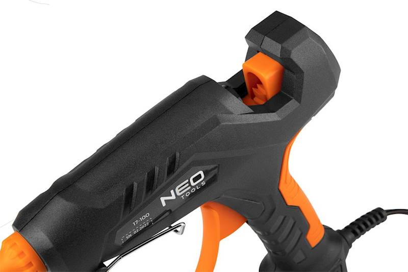 ZESTAW: PISTOLET KLEJOWY 11 MM, 60/100 W, 12 WKŁADÓW KLEJOWYCH, 3 OCHRANIACZE PALCÓW, ETUI MATERIAŁOWE 17-100 NEO