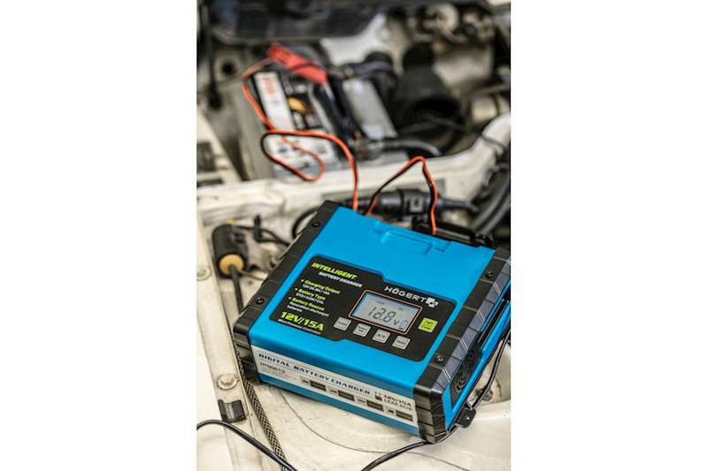 PROSTOWNIK, ŁADOWARKA ELEKTRONICZNA 12V IP20 WET, AGM, GEL, Ca-Ca HT8G613 HOGERT