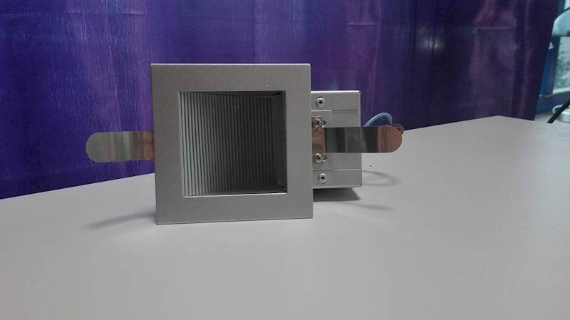 OPRAWA WPUSZCZANA KAME JCS 50W SREBRNA