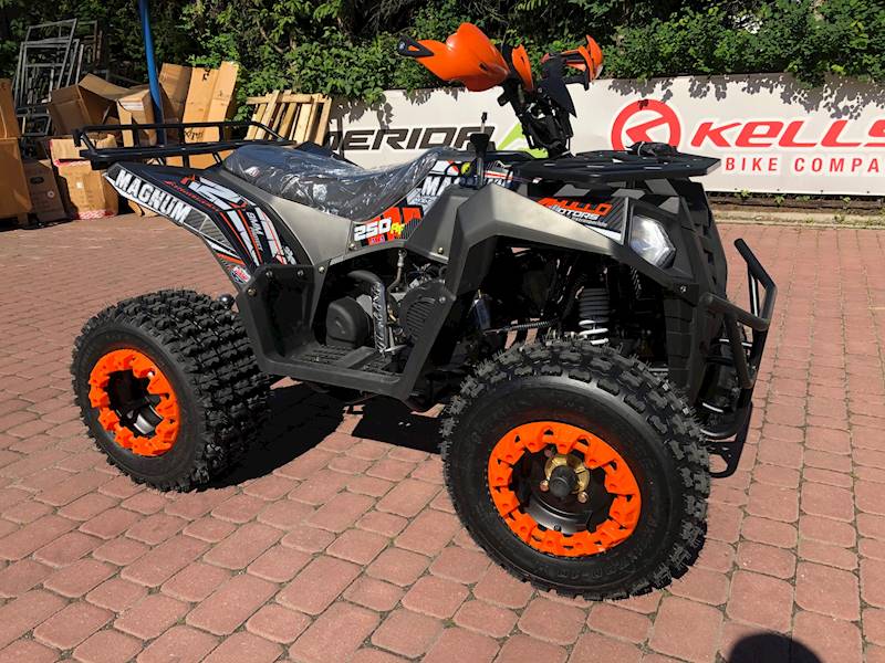 QUAD APOLLO MAGNUM 10" 250CC 1+1