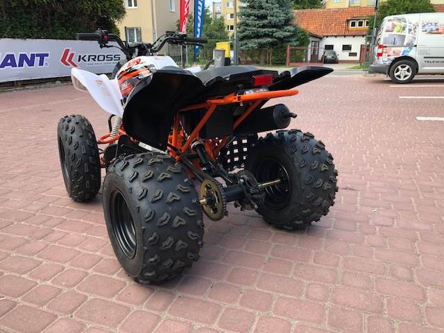 QUAD BARTON STORM 150
