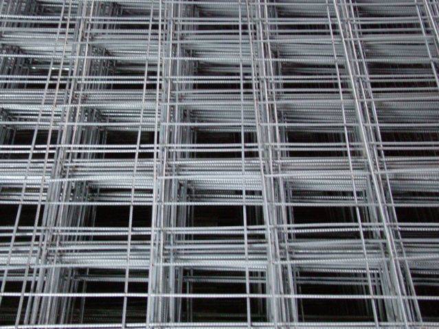 Siata zgrzewana fi. 8.0 15x15 2150x 5000 Q-335