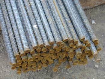 Pręt żebrowany fi.  16   1  B500SP          12m