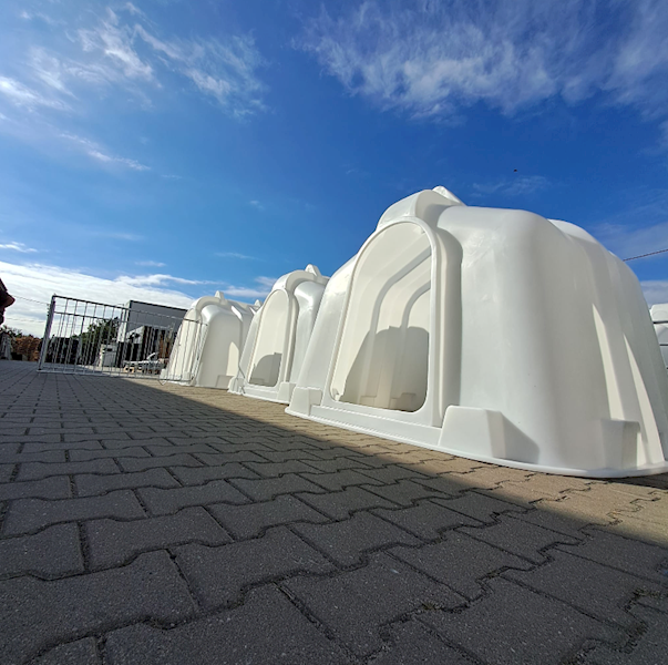 System odchowu dla czterech cięląt (Domek bez wygrodzenia)