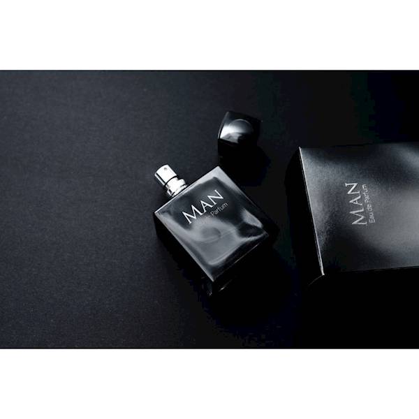 V001 MAN 50ml MĘSKI PERFUM SAMOCHODOWY