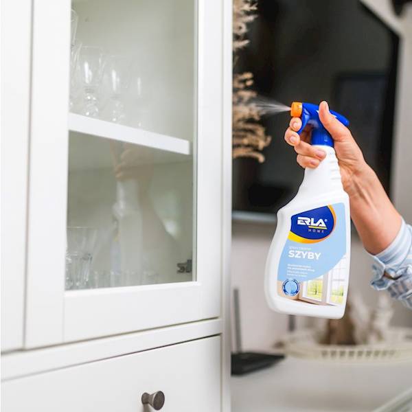 RH100 ERLA HOME SZYBY 700ml. płyn do mycia szyb i powierzchni szklanych , luster