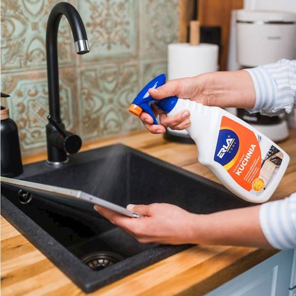 RH120 ERLA HOME KUCHNIA 750ml. odtłuszczacz do różnych powierzchni