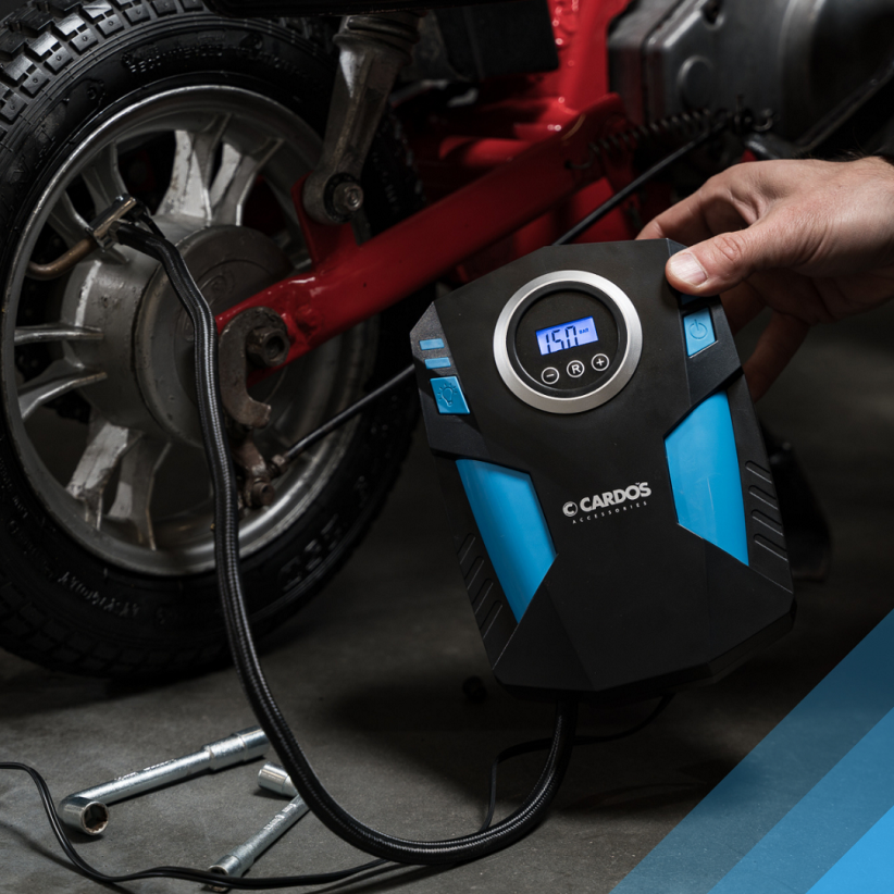 AA406 CARDOS KOMPRESOR Z WYŚWIETLACZEM LCD