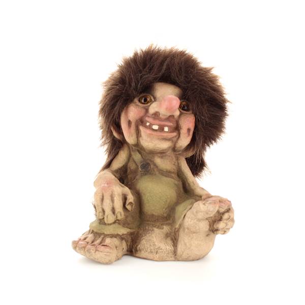 Ny Form Troll 12,0cm chłopiec trzymający stopę