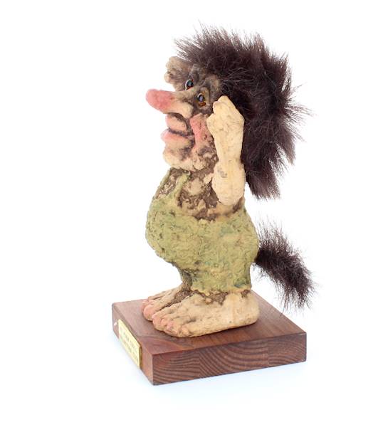 Ny Form Club Troll 2005