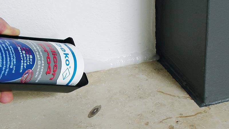 SILICON PRO4 UNIVERSAL 310ml POPIELATY CEMENT