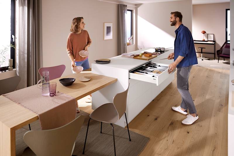 Blum Antaro L-500 białe niski komplet M