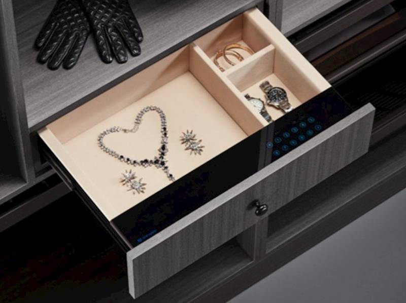 Sejf wysuwny, elektroniczny na odcisk palca, panel