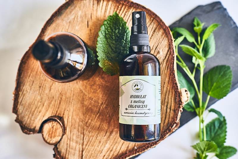 Hydrolat z melisy organiczny