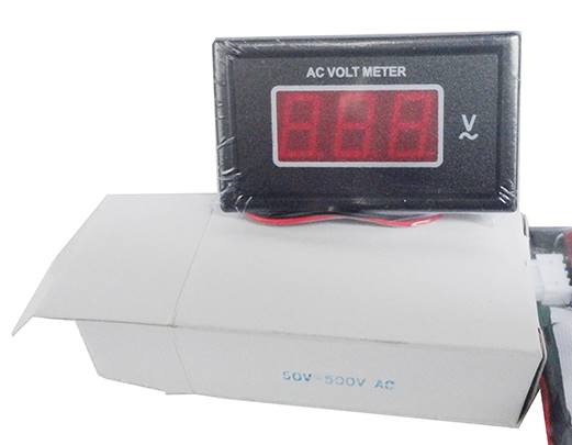 Voltomierz cyfrowy 500V montażowy