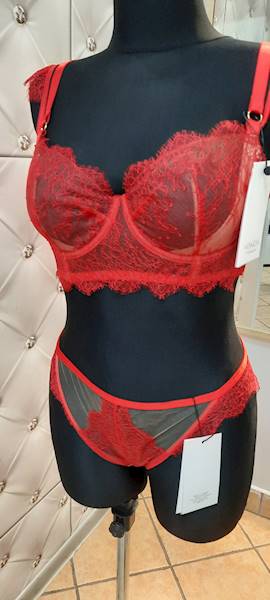 kinga986 • rozmiar : 70D
