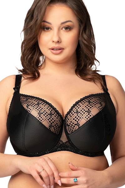 nessa ksymena magic • rozmiar : 90F