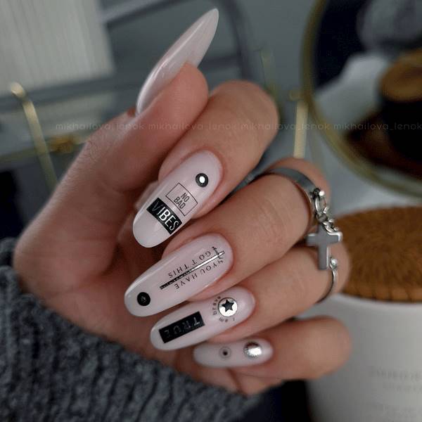 NAKLEJKI NA PAZNOKCIE FOIL COLOR SILVER-28